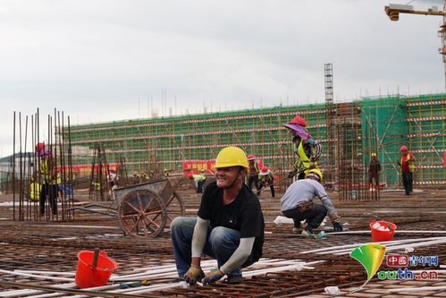 江西龍南 端午“不打烊” 項目建設加速度